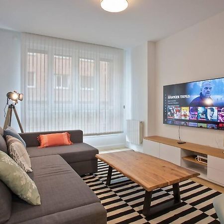 Zubietetxea Nuevo Con Garage Urbano Gratis Apartment Bilbao Bagian luar foto